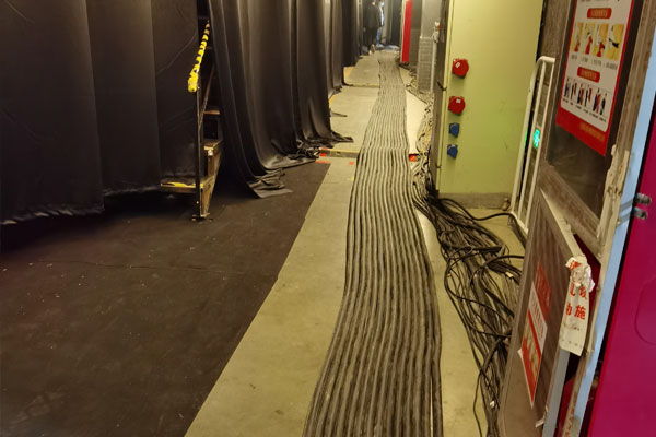 襄城柴油发电机组的输出电压可以调节到哪些范围？